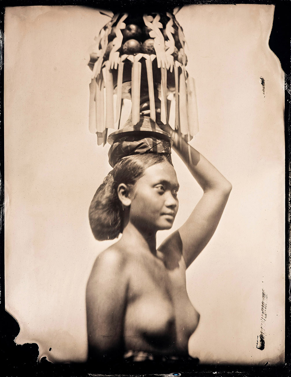 stephan kotas balinese girl carrying gebogan topless